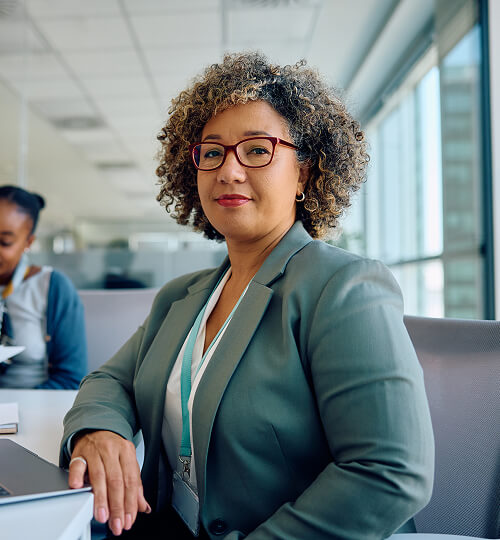 home03 - Filler with icons - img-03